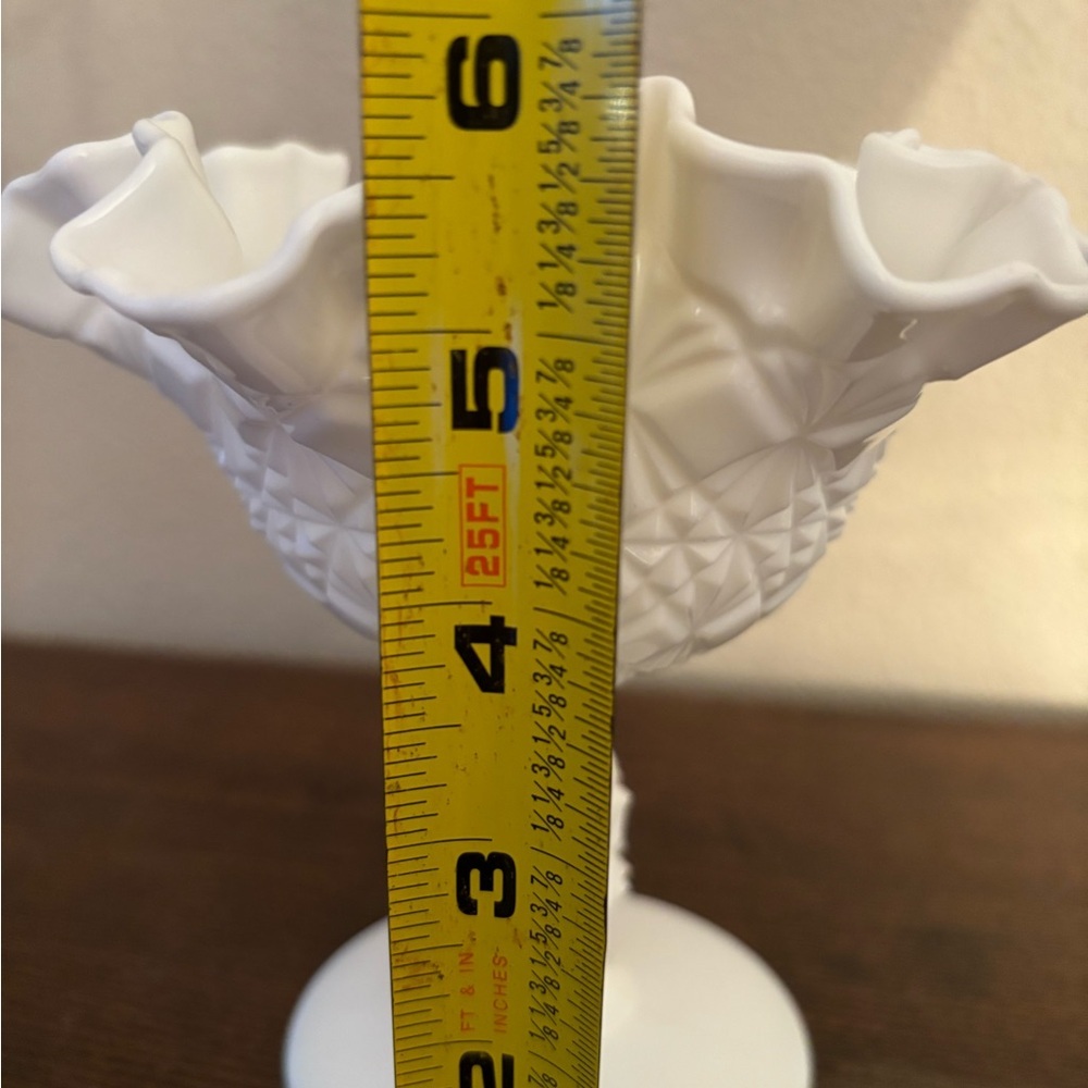 Fenton "Olde Virginia" milk glass compote. - Picture 5 of 6
